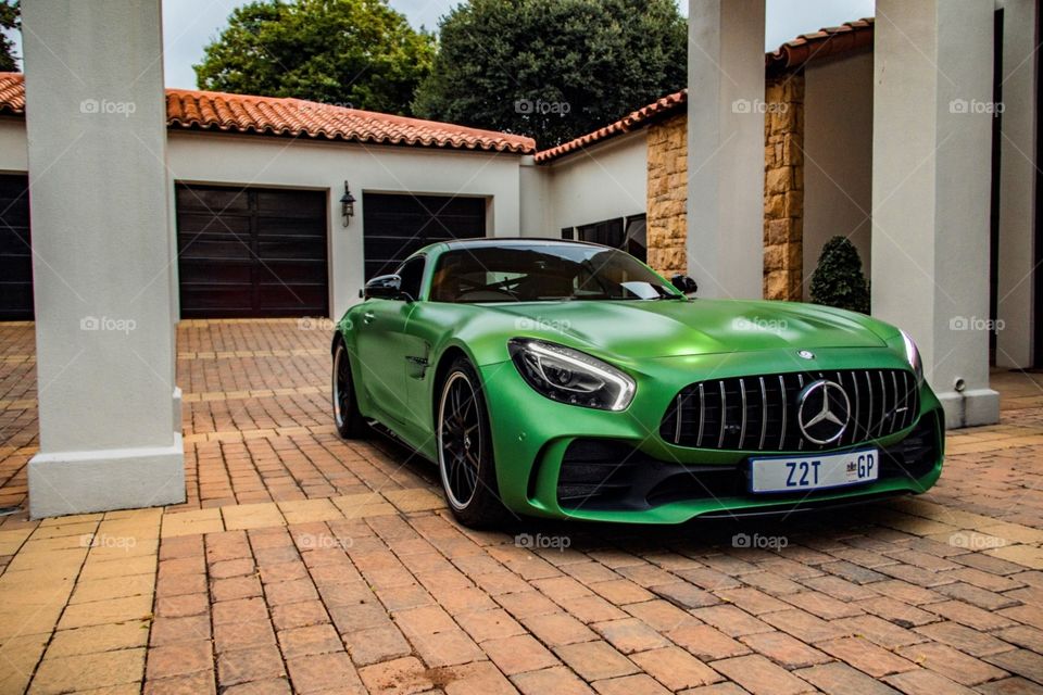Mercedes Benz AMG GTR Green 