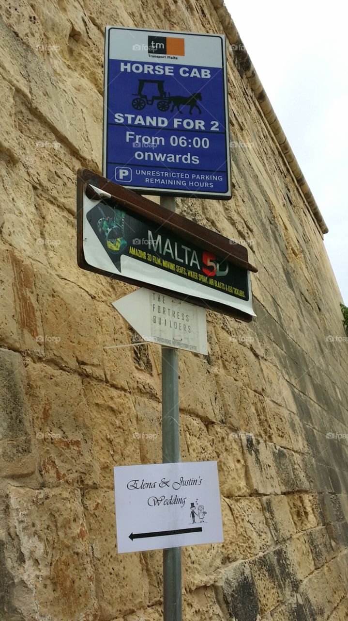 Valletta signs