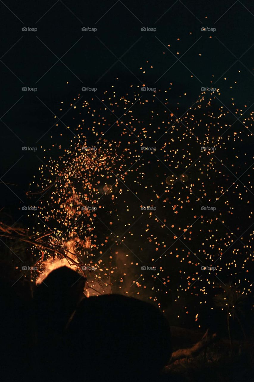 time lapse photography of bonfire.. 💟