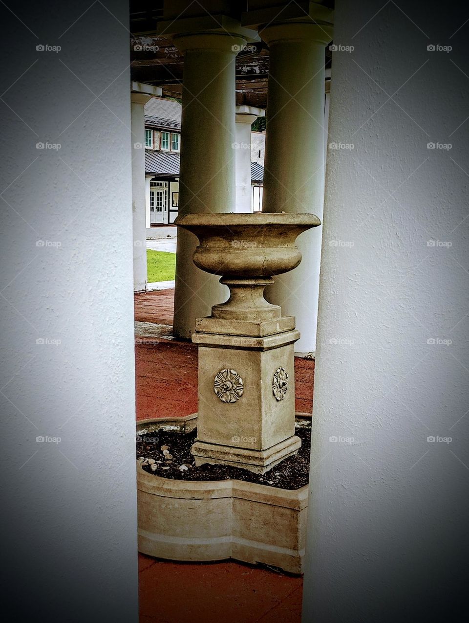 Columns and Architecture