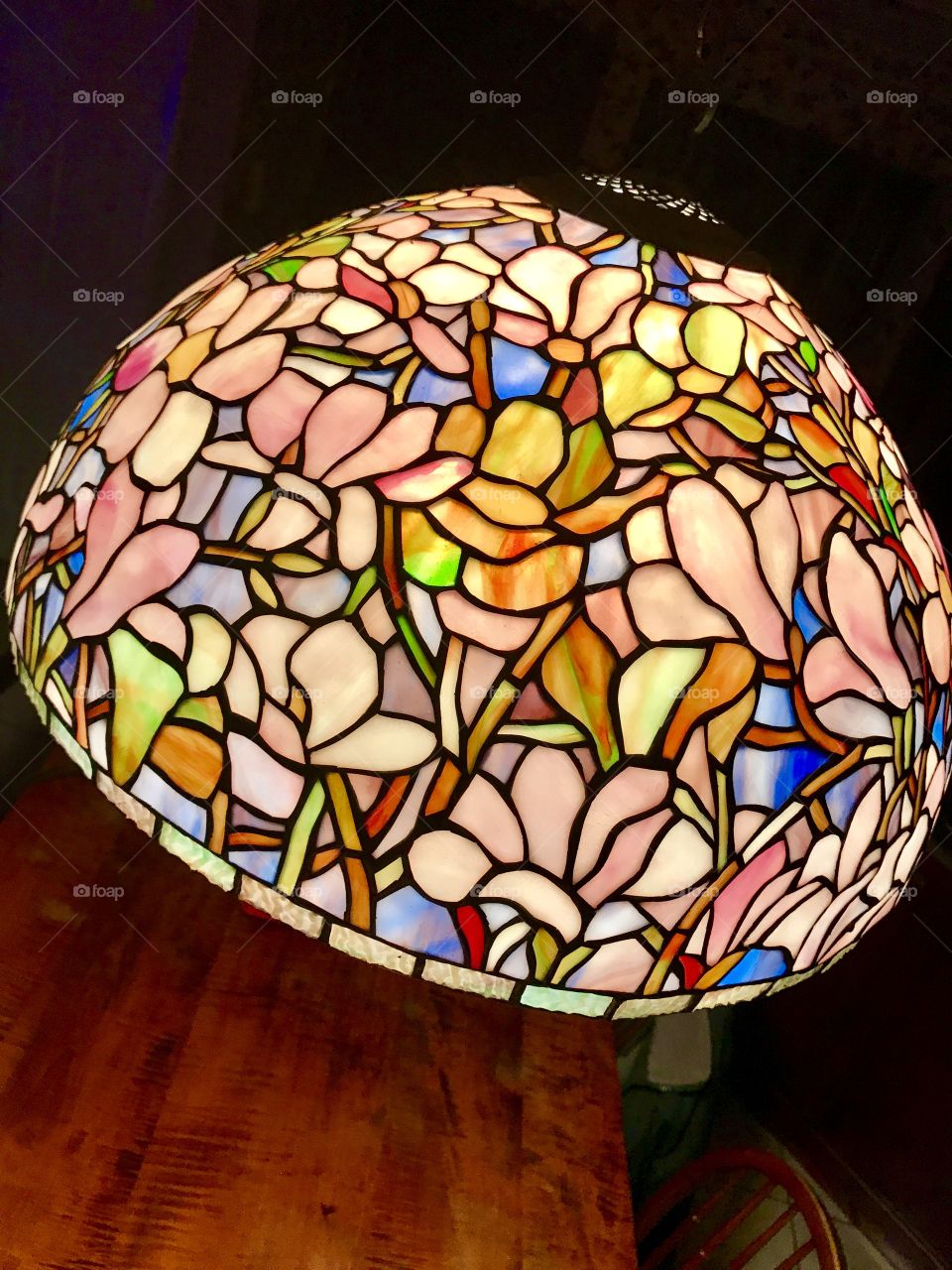 Side View stained glass lamp