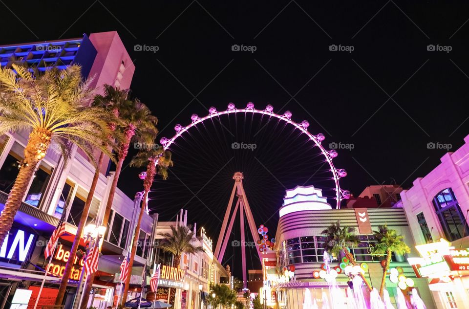 Did you know that the High Roller at the LINQ in Las Vegas is now the tallest ferris wheel in the world? 🎡