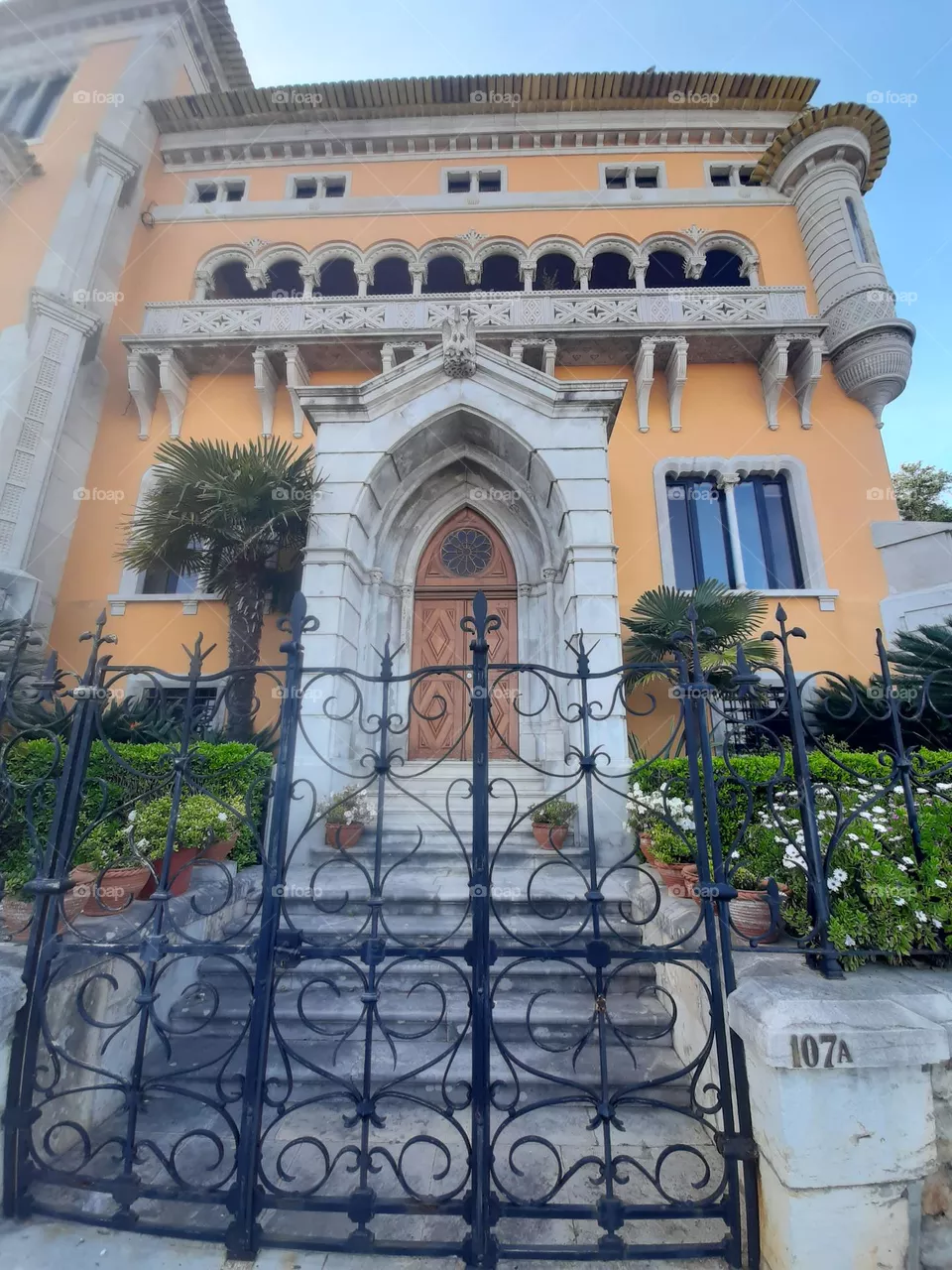 Arabic Inspired House by the sea