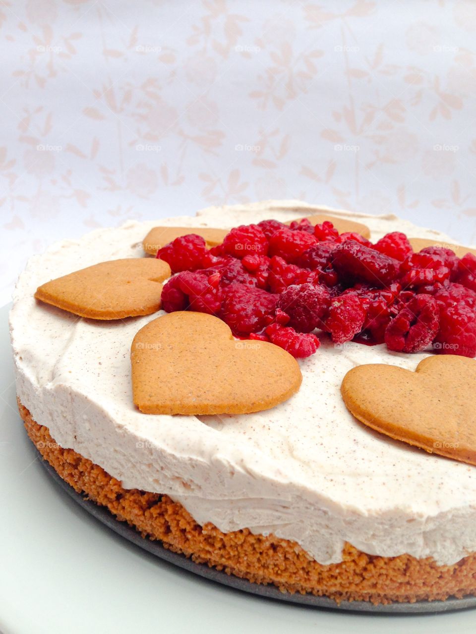 vegan gingerbread cheesecake