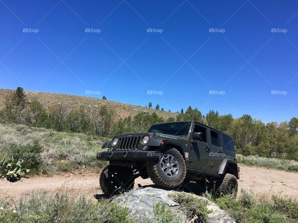 Off-roading in Jeep