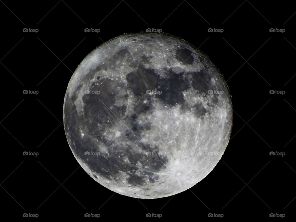 Full moon at midnight