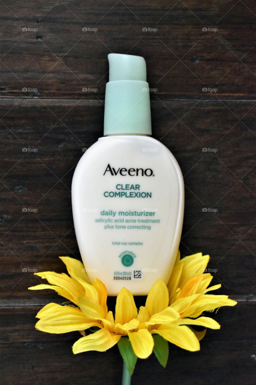 Aveeno daily face moisturizer