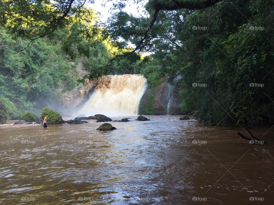 Cachoeira em Cafelândia Paraná Brasil 