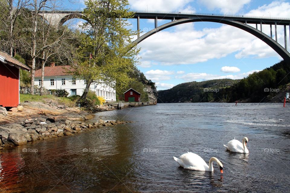 The old Svinesund bridge 