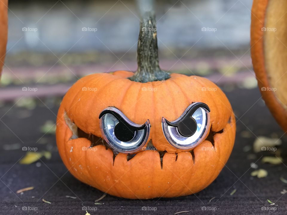 Grumpy pumpkin 