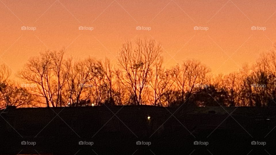 Great evening for Sunset, Evening Backlit glow of Oranges Hues of Pink violet dominate across the sky.