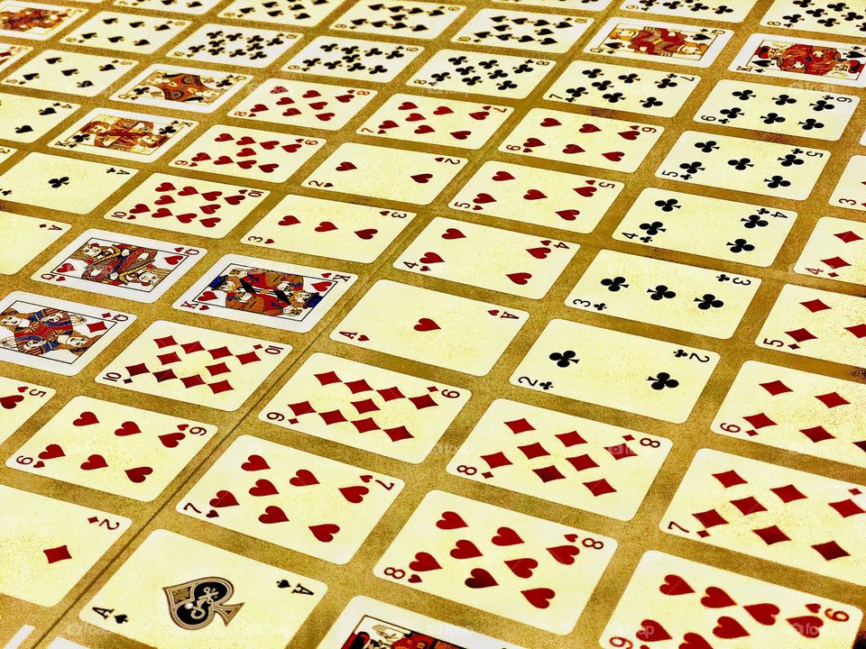 Sequence game in action 