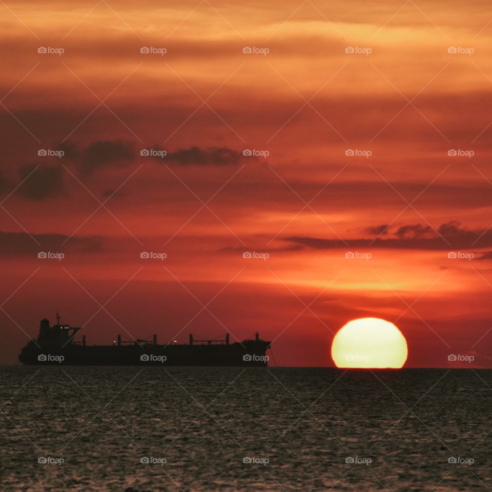 Endless Sunset in Lecheria 