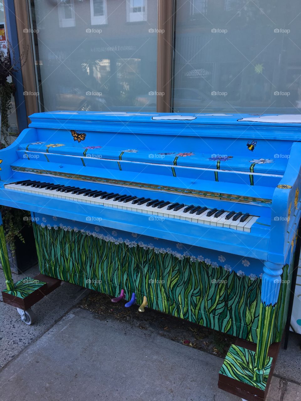 Painted piano 