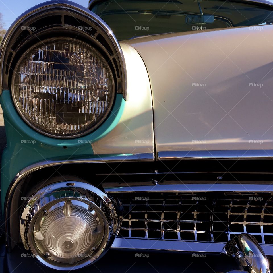Classic Car Front End Headlight And Grill
