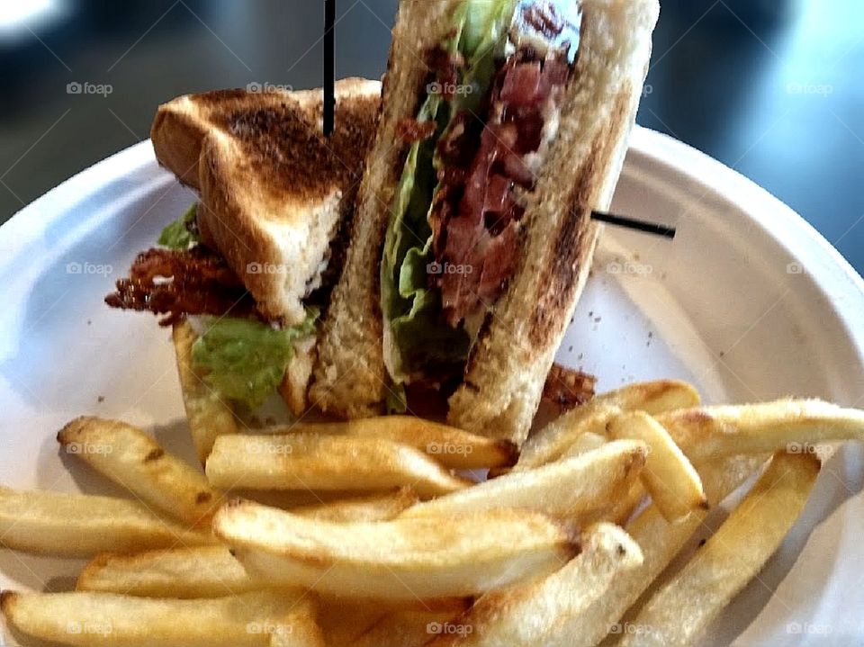 Bacon, Lettuce & Tomato (BLT) Sandwich