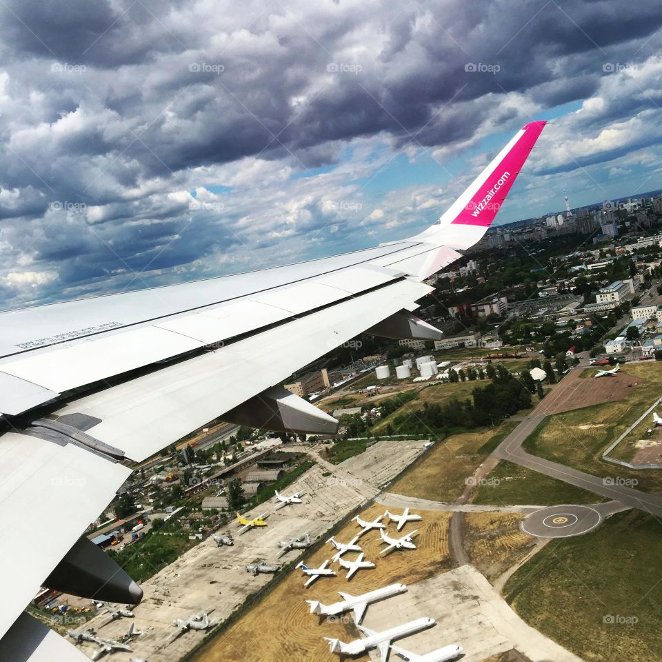 WizzAir’ A320 departing Kyiv 