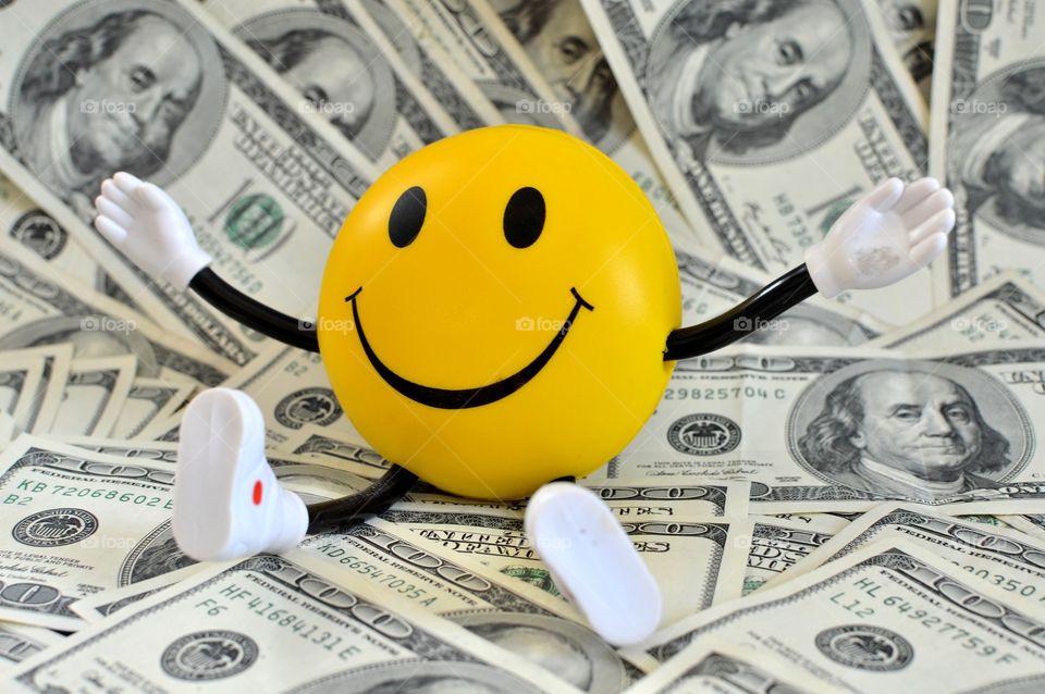 Smiley face in cash bed