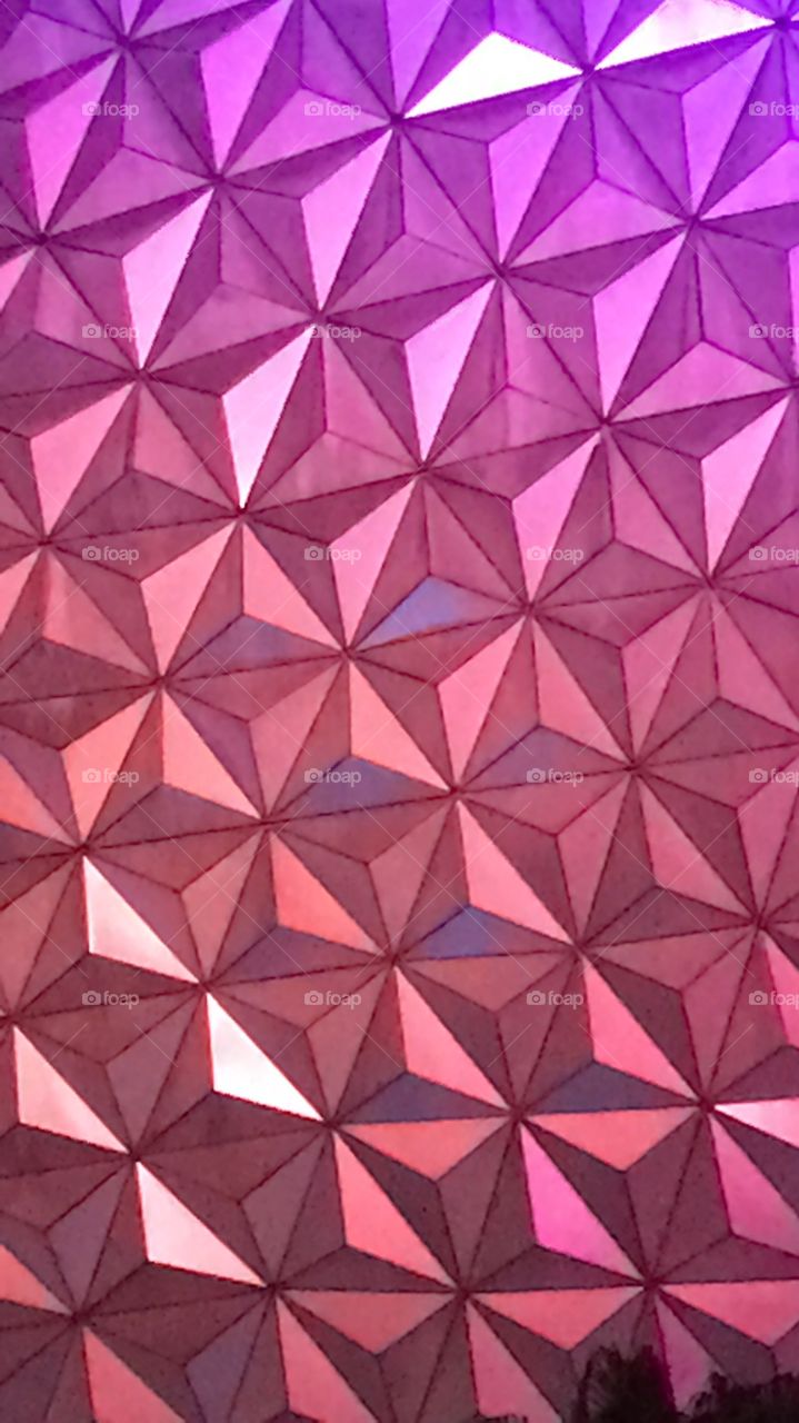 #day70 Everyday Disney World in Orlando Florida. I have been lost on Disney Properties consecutively since 4/3/19! You can find it on https://www.facebook.com/selsa.susanna or on IG SelsaCamacho YT SelsaSusanna Disney’s Epcot 6/11/19Tuesday