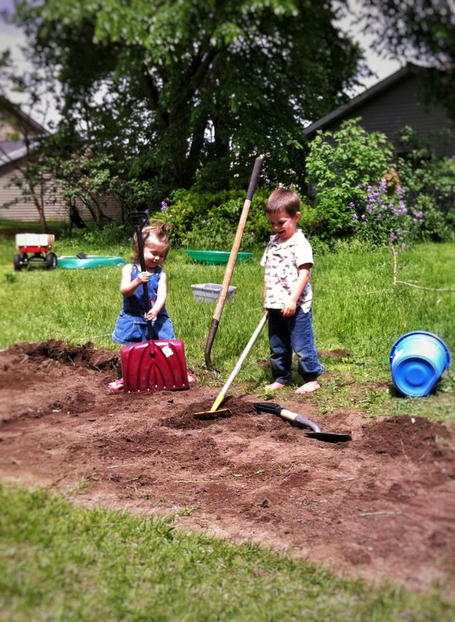 Little Diggers