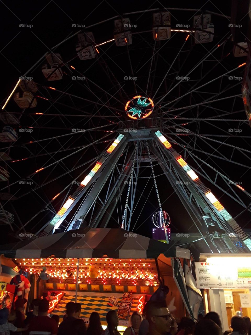 Dark Ferris Wheel.
