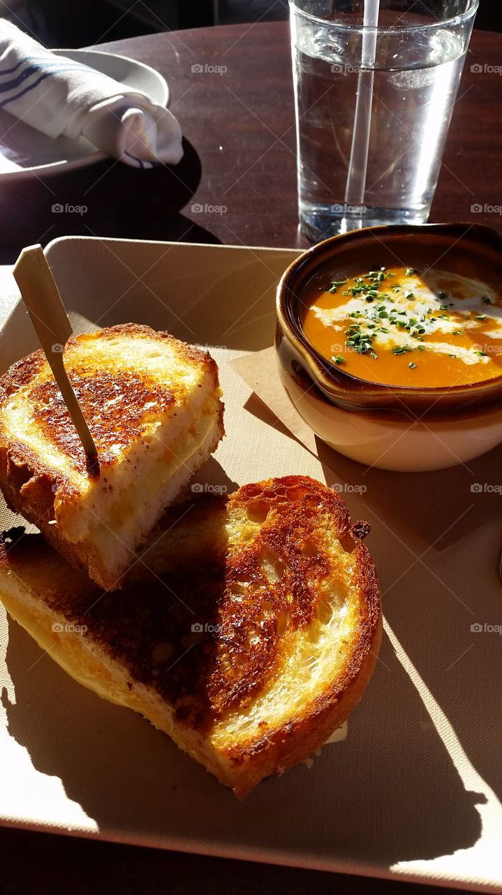 Grilled cheese and tomato bisque