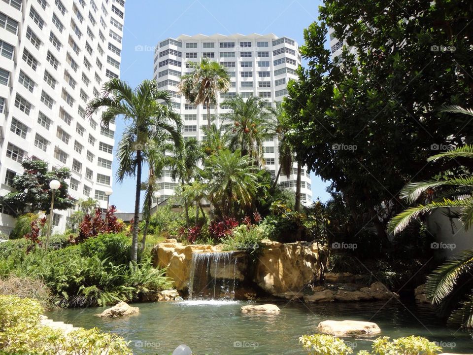 Cascade of a building 