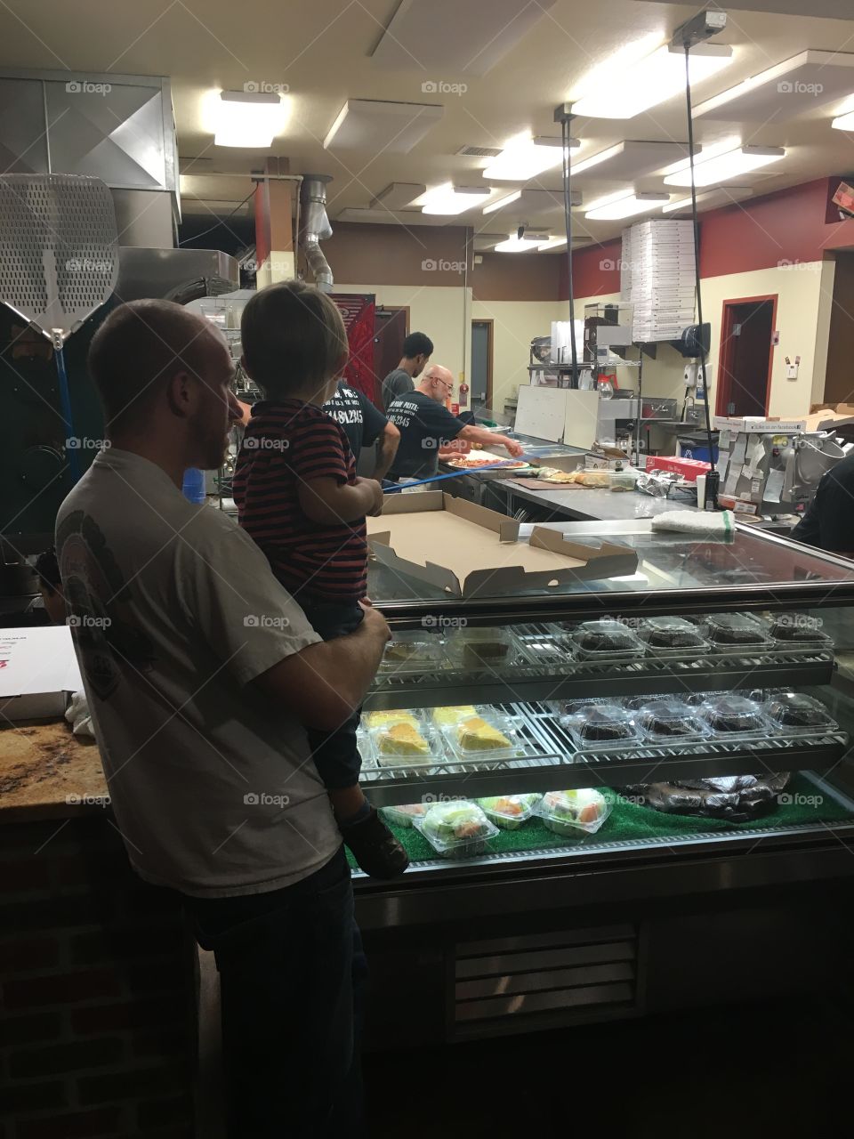 Waiting on pizza with daddy