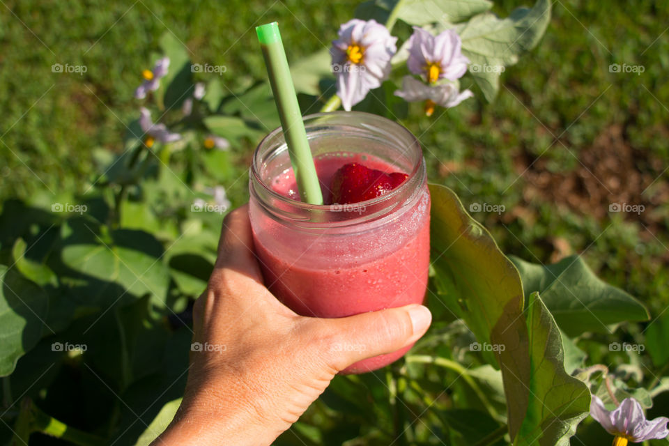 Smoothie in the garden