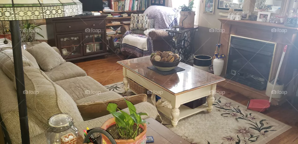 Comfortable & Bright Livingroom