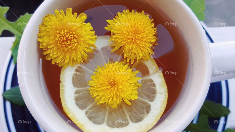 Dandelion tea