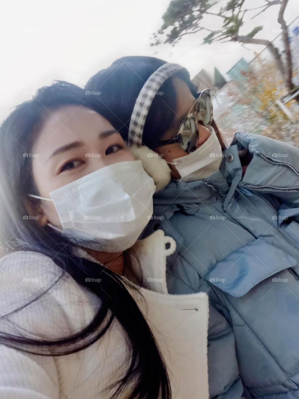 there's no greater joy that can compare, when your with the one you love. there's no cold that we can't over come, with the warm jacket that have. we enjoy this lovely weather. happy cold day.