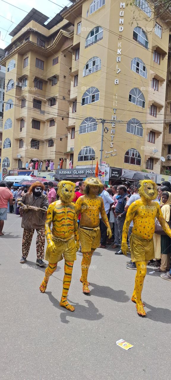 onam pulikali