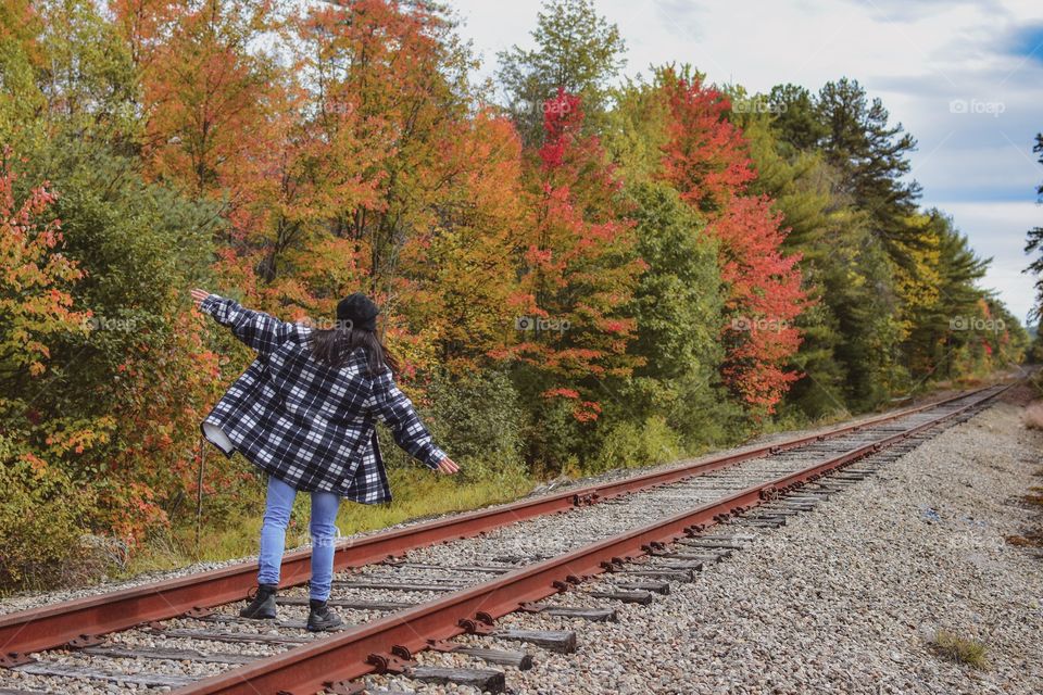 My favorite season will be here soon! I can’t wait! Everything just turns magical when fall colors are around giving outdoors extra color! I can’t wait!