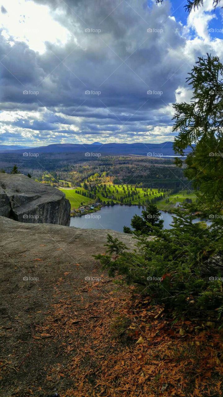 a scenic view of the valley's fall vegetation