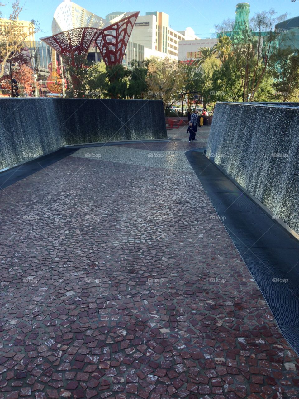 Walkway 

Published by:
HappyBrownMonkey 