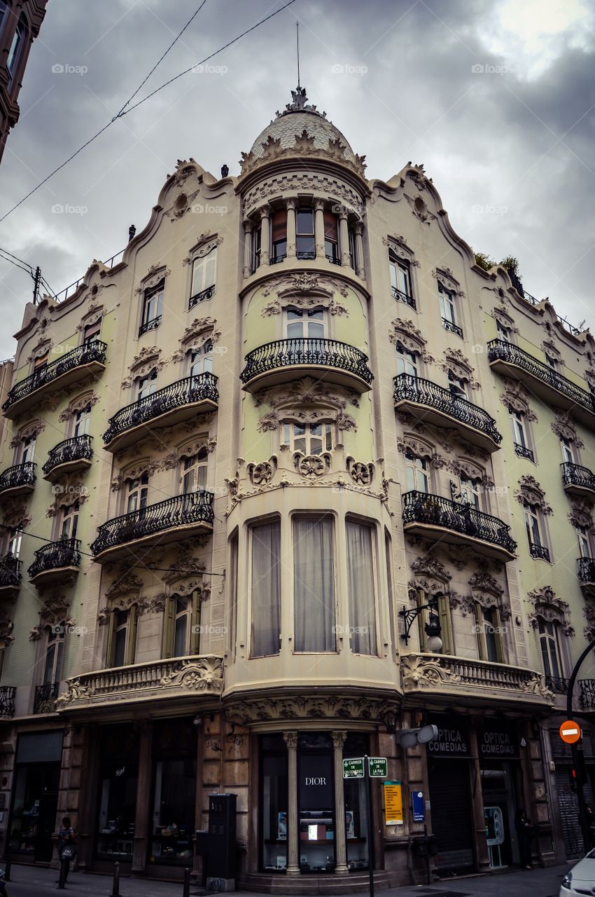 Edificio Gomez II. Edificio Gomez II, calle de la Paz 21 (Valencia - Spain)