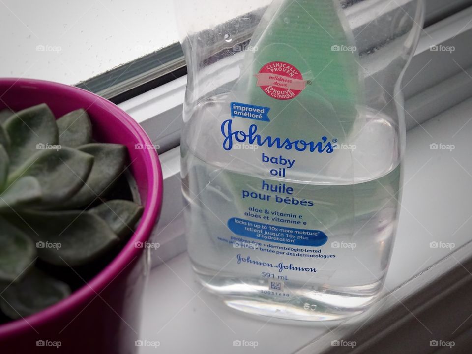 Johnson’s baby oil