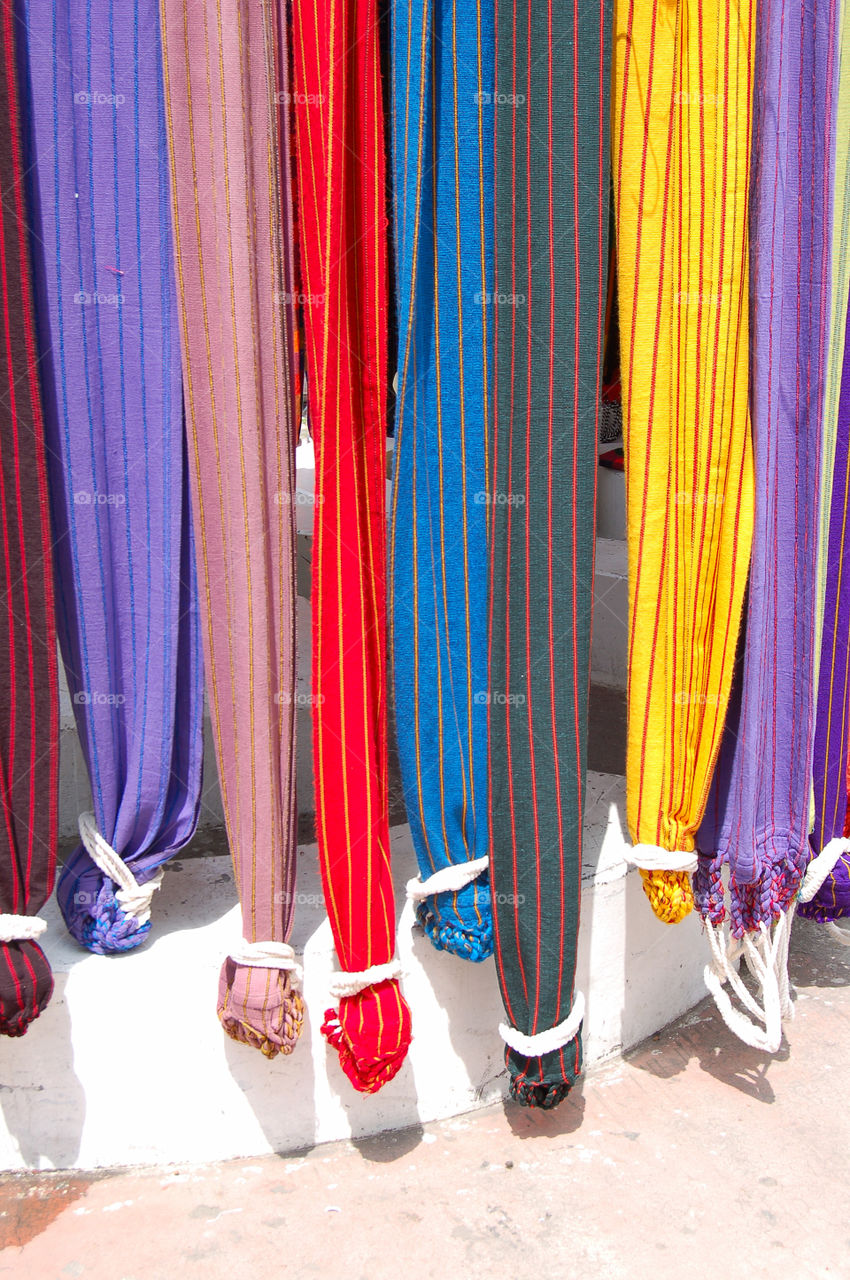 Coloured cloth
