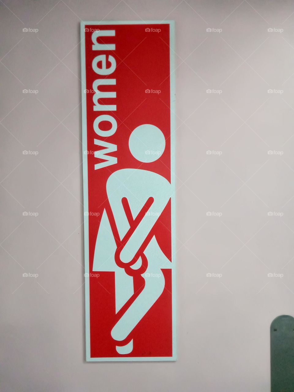 COMFORT ROOM FOR LADIES ONLY,,  VISIBLE AT MALL AND DEPARTMENT STORES