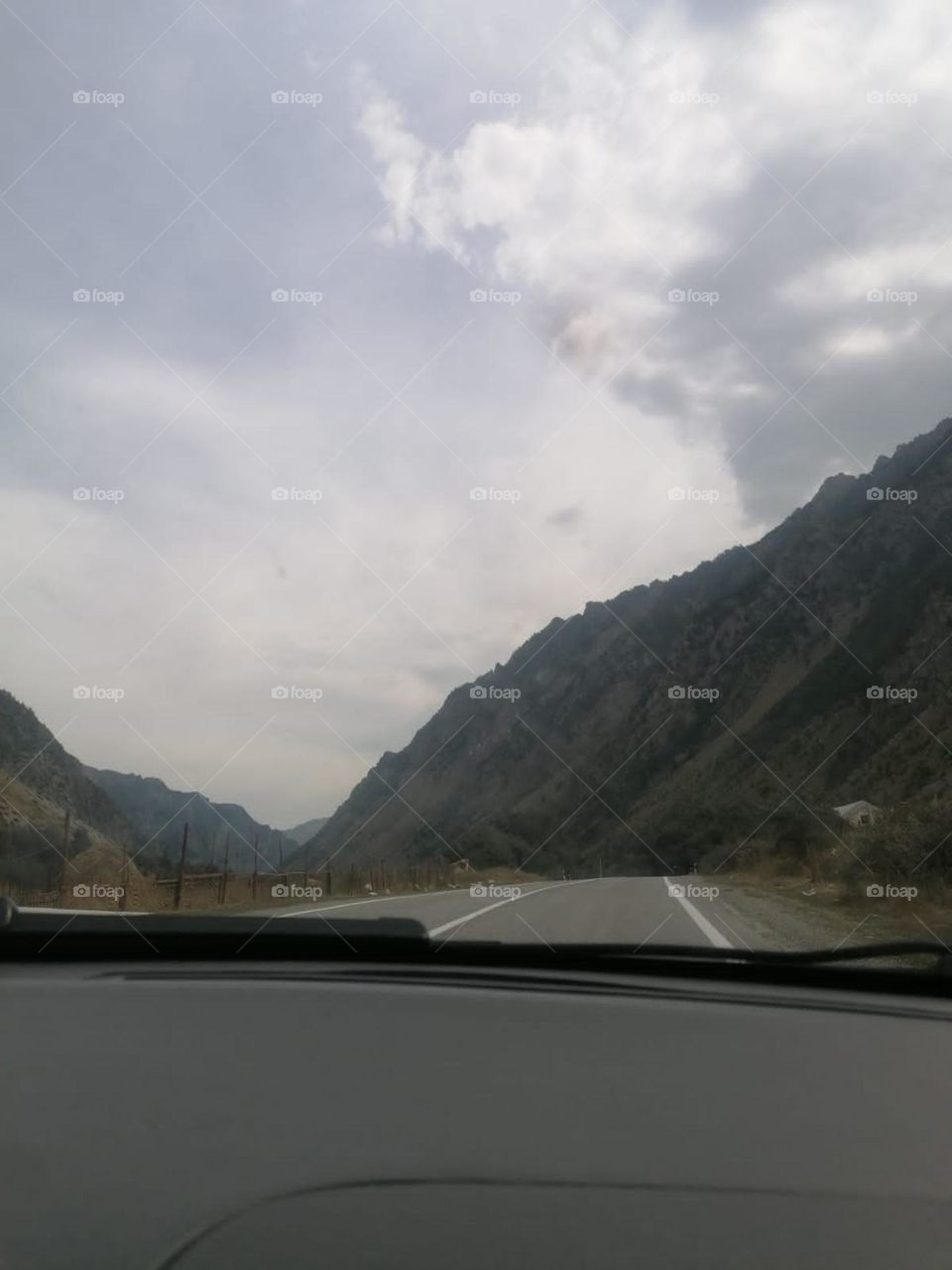 поездка в горы вид с машины