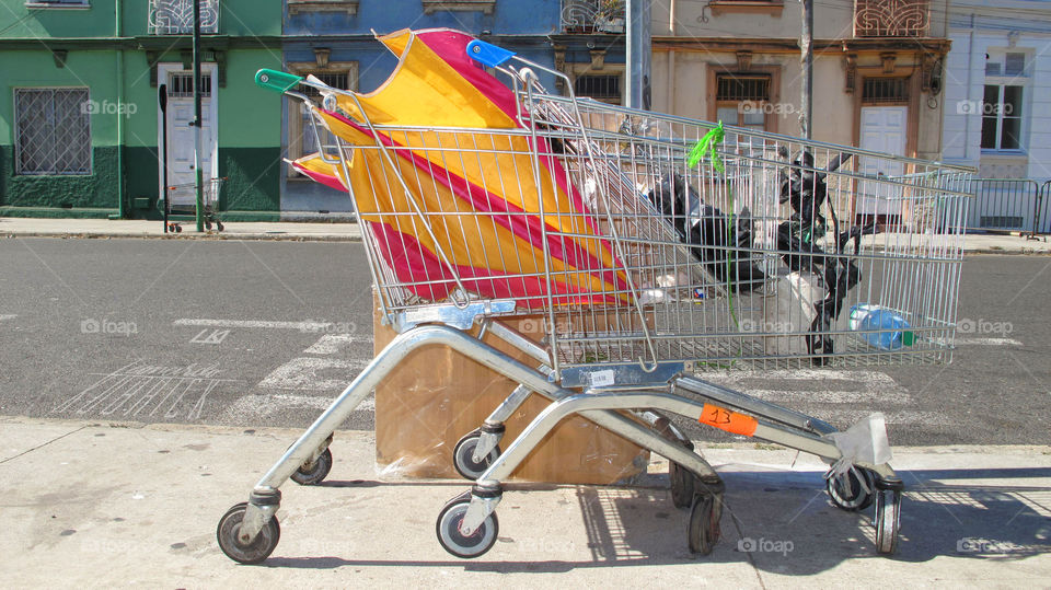 STREET SHOPPING \=| Leonardo Kubrick