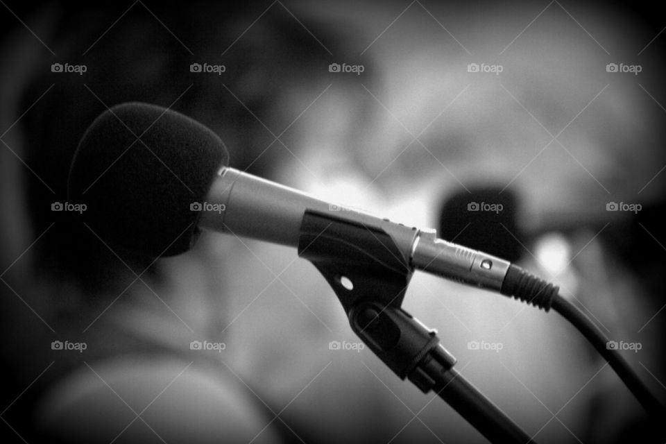 Microphone 