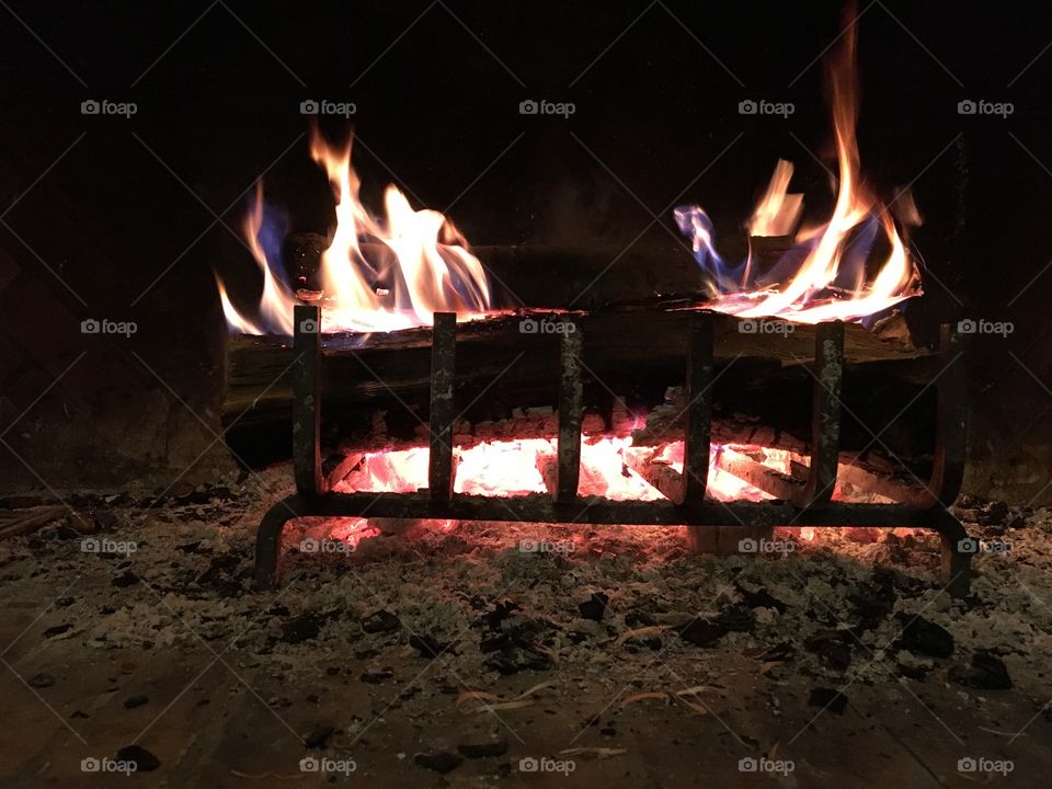 Fire, just for admirers !