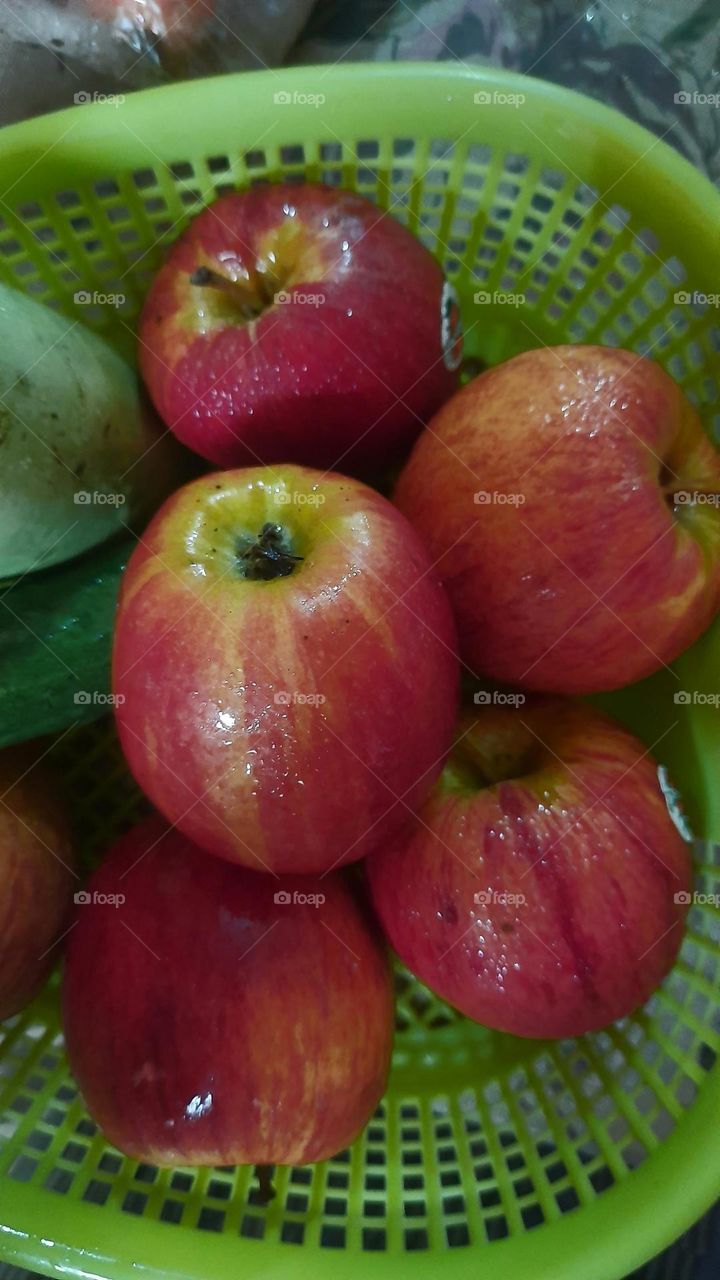 Apples