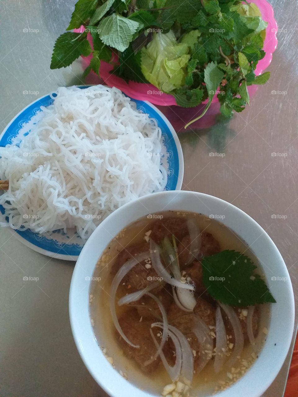 Vietnamese bun cha (rice noodle with pork bbq)