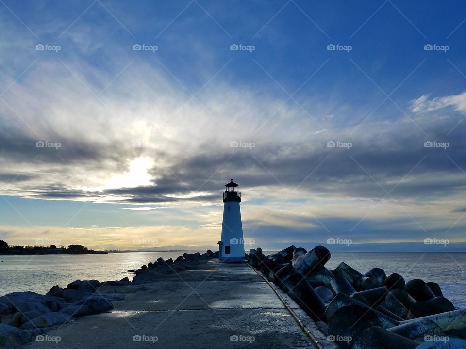 Sunrise at Walton lighthouse in Santa Cruz