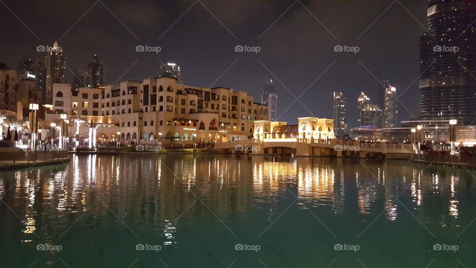 Burj Khalifa surroundings