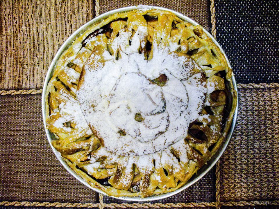 Apple pie яблочный п