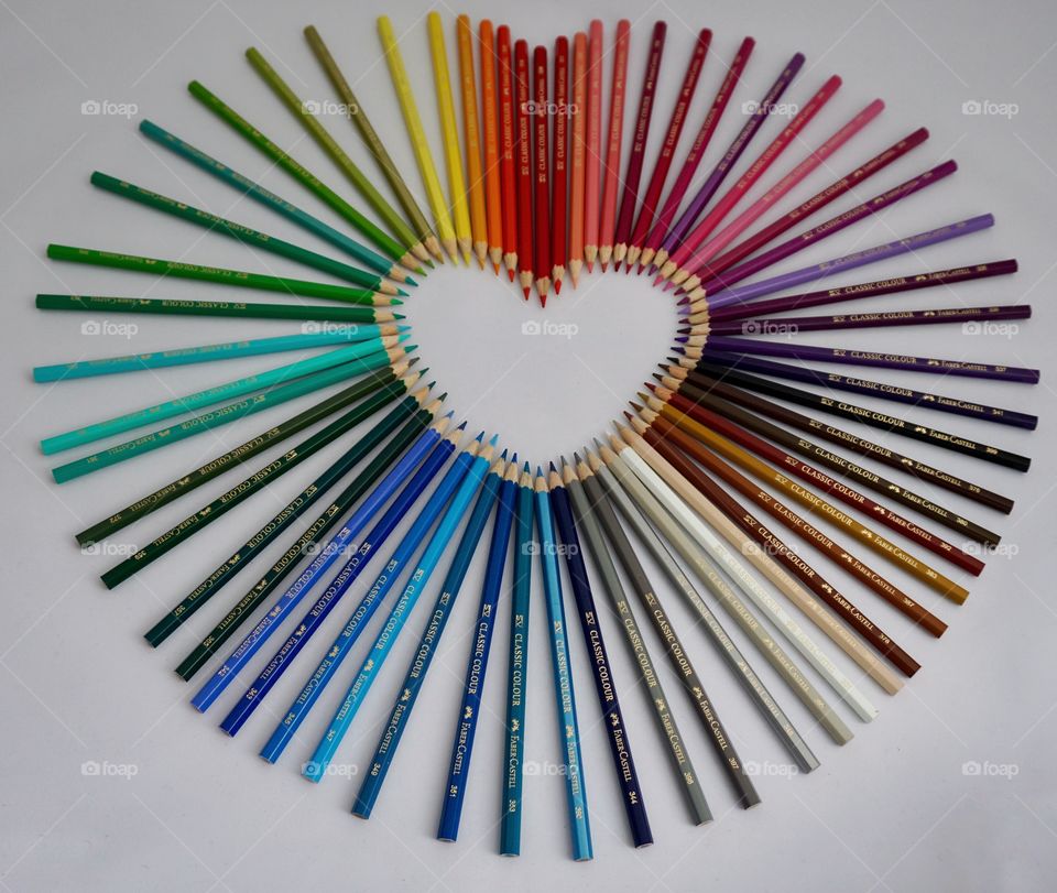 Faber-Castell Colourful Pencils in a pretty love-heart arrangement 